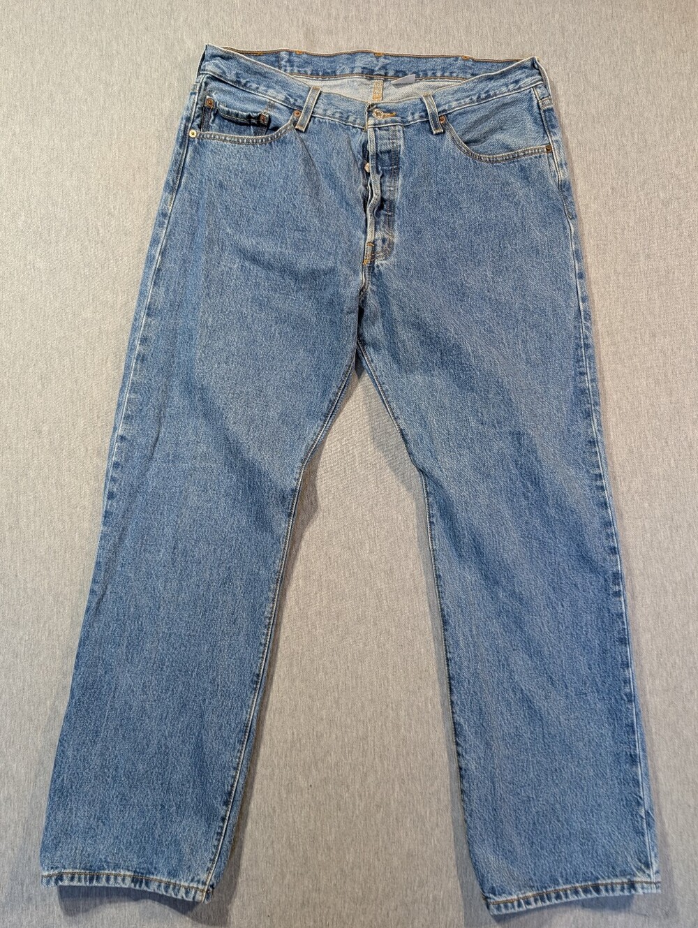 Levi's 501 Straight Leg Jeans Men's 38 X 30 Medium Wash Blue